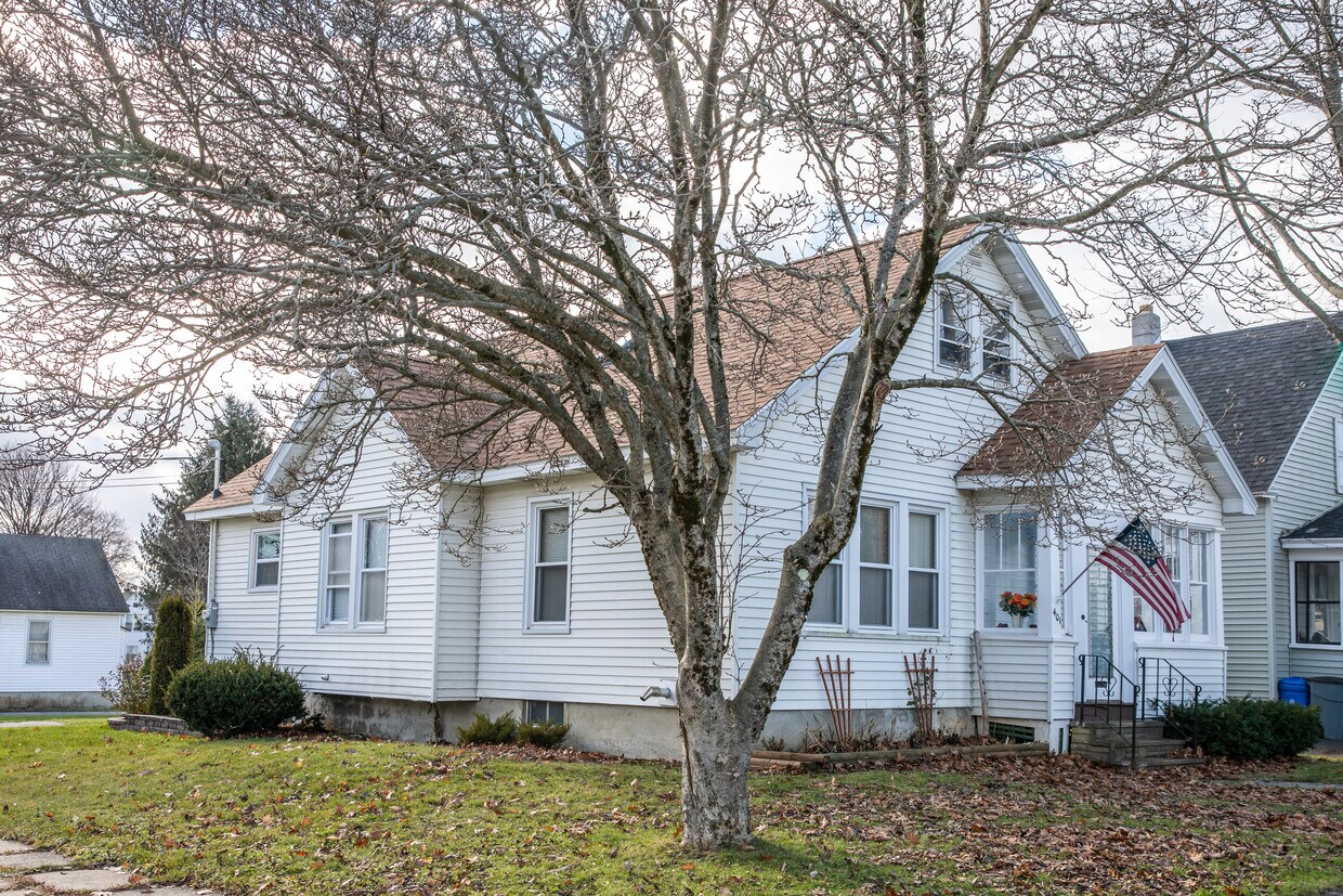 Foto principal - 401 Parkwood Ave
