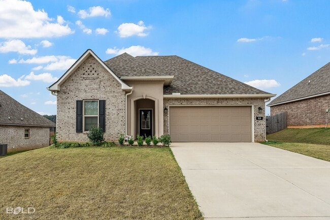 Foto del edificio - 315 Hummingbird Ln