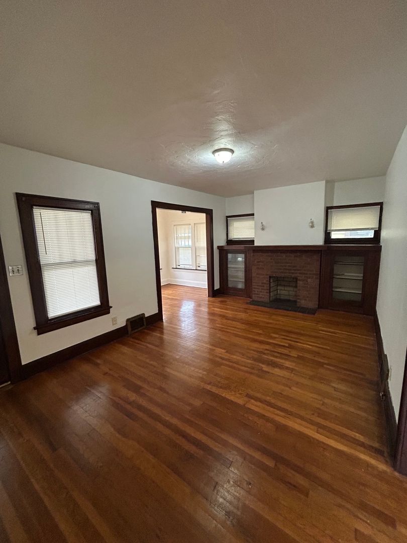 1128-1130 E 168th St Cleveland, OH 44110 – photo 5