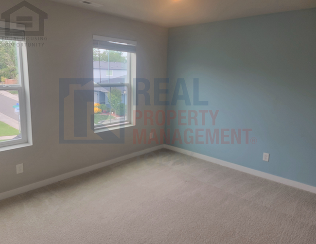 Building Photo - 4 Bedroom House in Lacey!