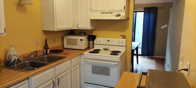 Foto del edificio - 316 Northwood Ln