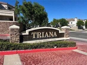 Building Photo - 1030 Vista Del Cerro Dr