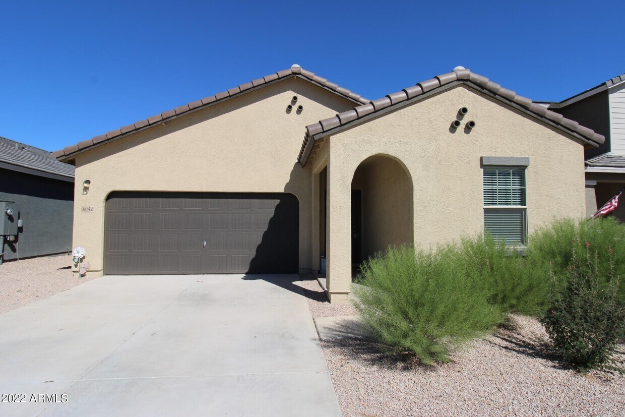 6042 Helios Dr, Florence, AZ 85132 House Rental in Florence, AZ
