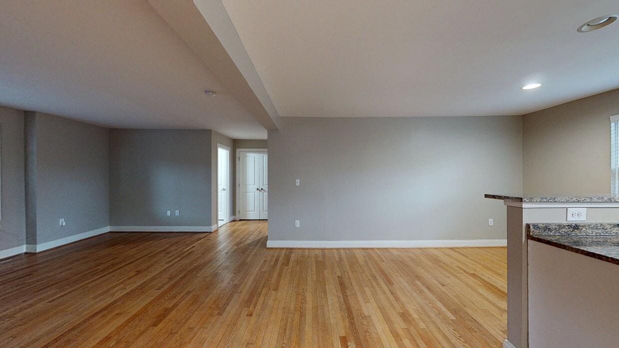 Photo - Rodgers Forge Apartments