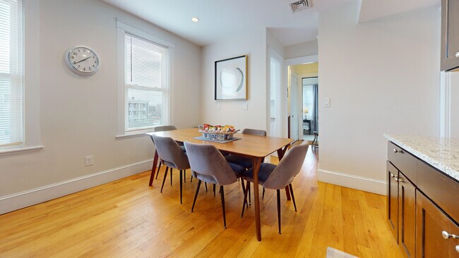 Foto del edificio - 28 Clay St