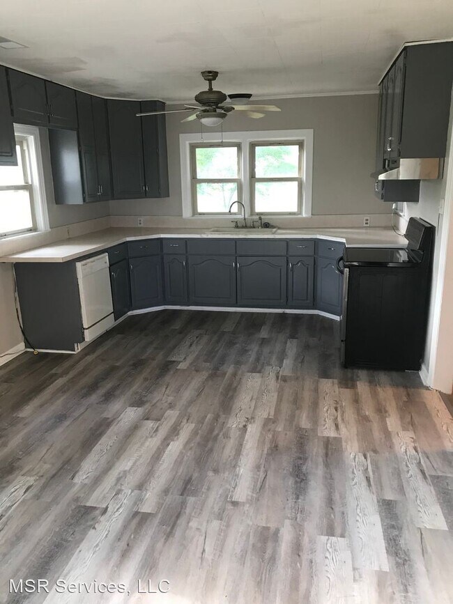 Building Photo - 3 br, 2 bath House - 851 Burnett Ln.