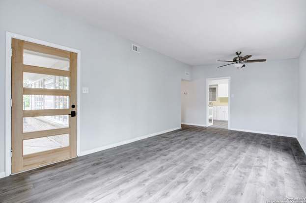 Foto del edificio - 159 Antrim Dr