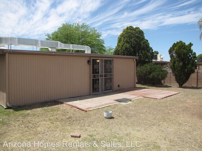 Building Photo - 3 br, 2 bath House - 4357 S Evergreen Ave