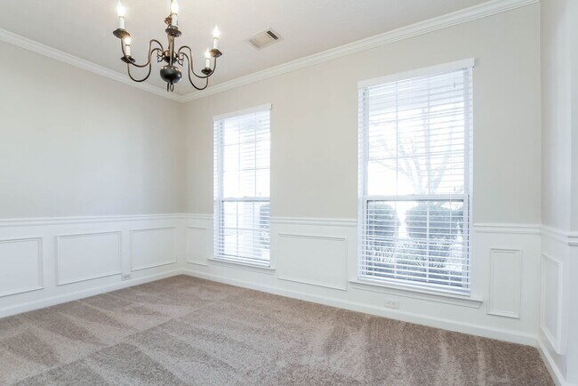 Foto del edificio - 4021 Plantation Mill Dr