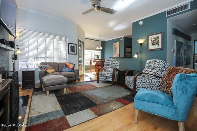 Building Photo - 1500 E Pusch Wilderness Dr