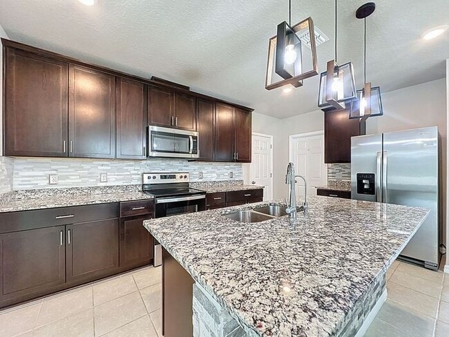 Foto del edificio - Wonderful like new and pet friendly home in Winter Haven