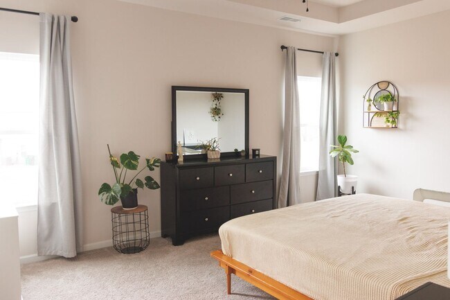 Foto del edificio - 6017 Gala Ln