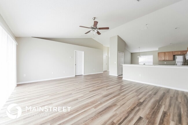 Building Photo - 826 San Jose Ct