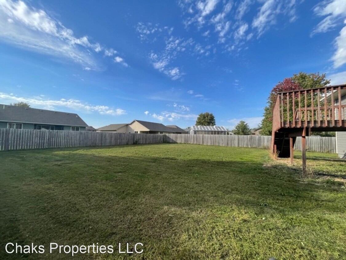 4 br, 2 bath House 513 N Whitni 1 House Rental in Sioux Falls, SD