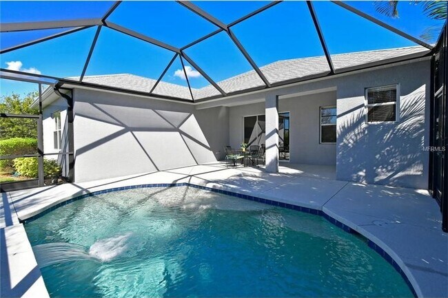 Building Photo - 4726 Claremont Park Dr