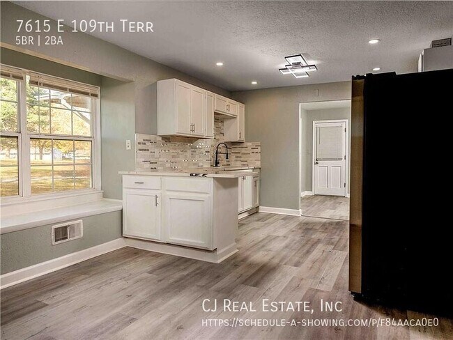 Foto del edificio - 7615 E 109 Terrace