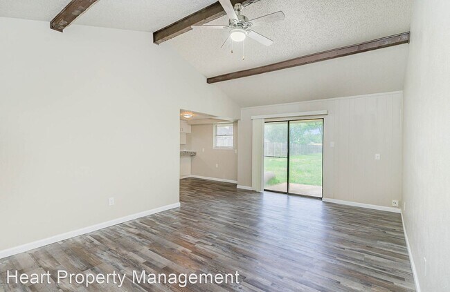 Building Photo - 3 br, 2 bath House - 3911 W Sublett Rd