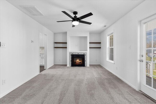 Foto del edificio - ***Coming Soon!!!***Clayton Townhome for Rent