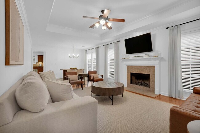 Foto del edificio - 8261 Dison Dr