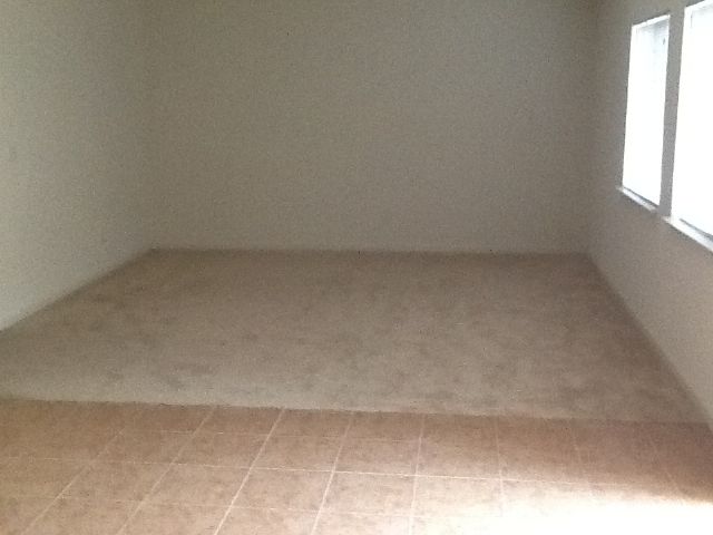 Building Photo - 1252 Peach Ct