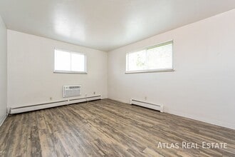 Building Photo - 510 Dayton St