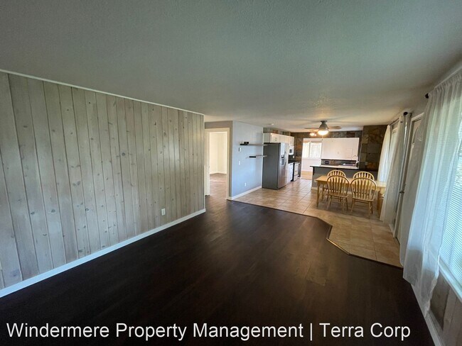 Foto del edificio - 2 br, 2 bath House - 3719 West 5th Street