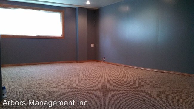 Building Photo - 121 Black Hills Rd