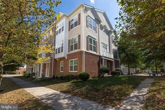 Building Photo - 43518 Wheadon Terrace