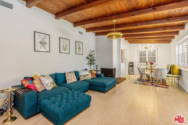 Foto del edificio - 14225 Enadia Way