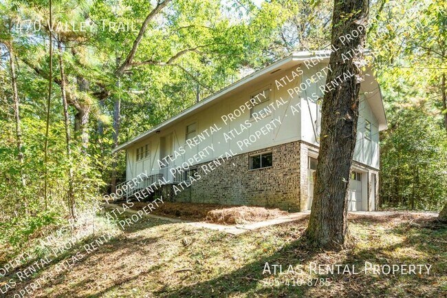 Building Photo - 470 Valley Trail