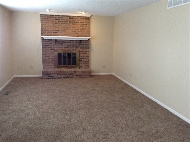 Foto del edificio - 6186 Juneberry Ct