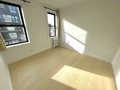 Foto del edificio - "Chic 1-Bedroom Retreat in Vibrant Williamsburg – Your Perfect Urban Oasis!"