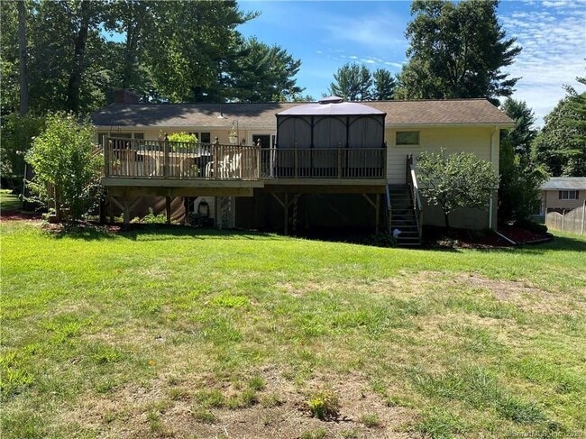 Building Photo - 43 Oakwood Dr