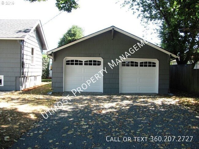 Building Photo - Classic 3BD Camas bungalow near Downtown C...