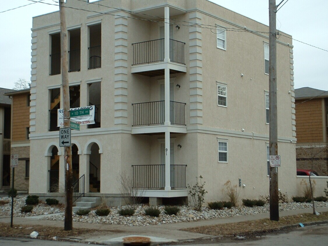 Foto principal - 91 W 10th Ave