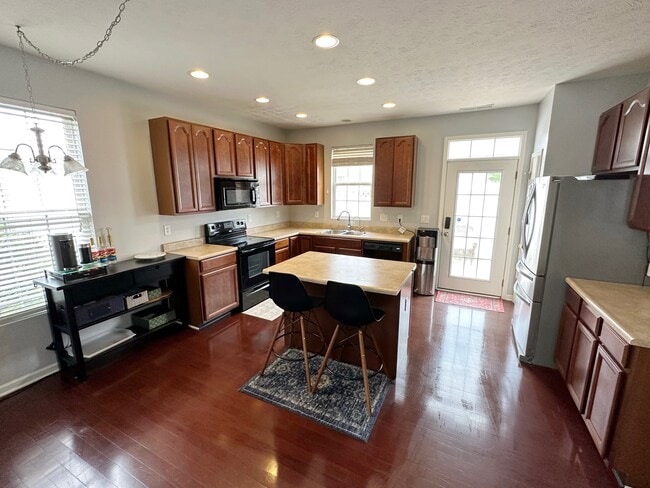 Building Photo - 13521 Erlen Dr