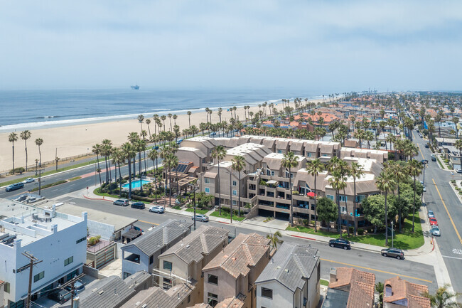 Aerial Photo - Pier House