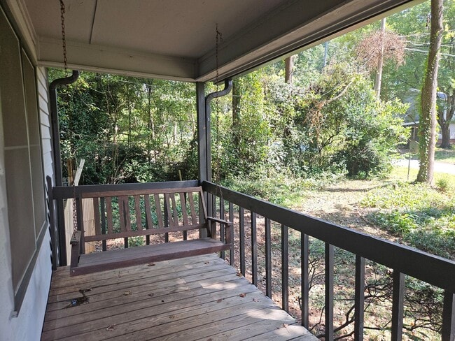 Foto del edificio - 520 Hardy Cir