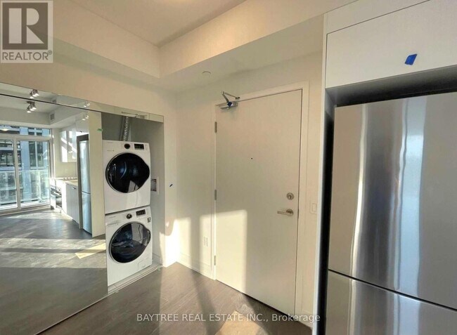 Building Photo - 99 Broadway Ave