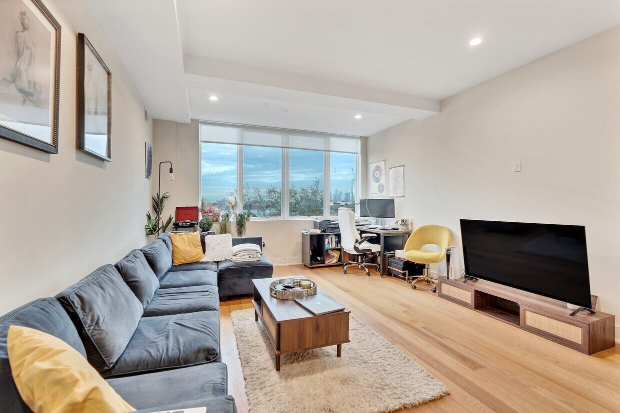 Foto principal - 520 Palisade Ave