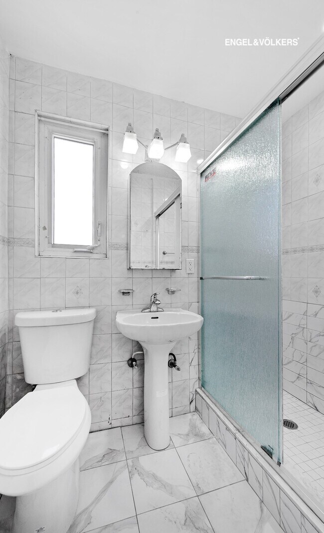 Building Photo - 22-45-45 93rd St