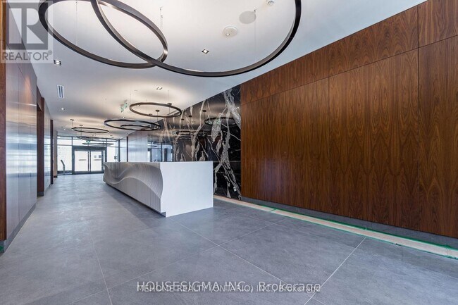 Photo du bâtiment - 7895-7895 Jane St