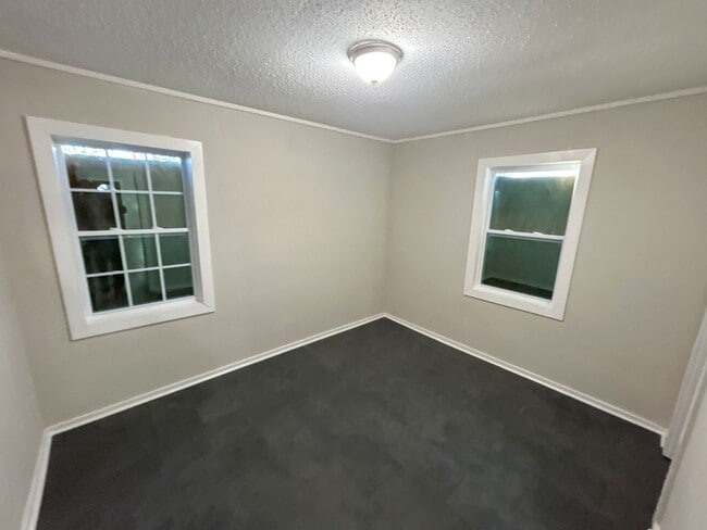 Photo - 2971 Forrest Ave House