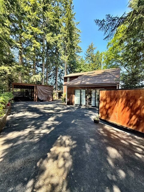 Foto del edificio - 3300 Marjorie Ln SE