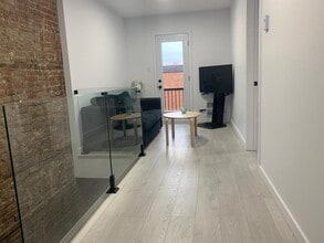 Building Photo - 3686 Rue De Bullion