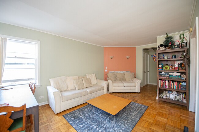 Foto del edificio - 524 Michigan Ave