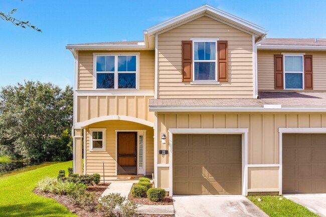 Building Photo - Beautiful Townhouse in Ormond Beach