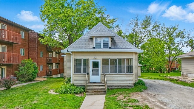 Building Photo - 31 Lincoln Ave