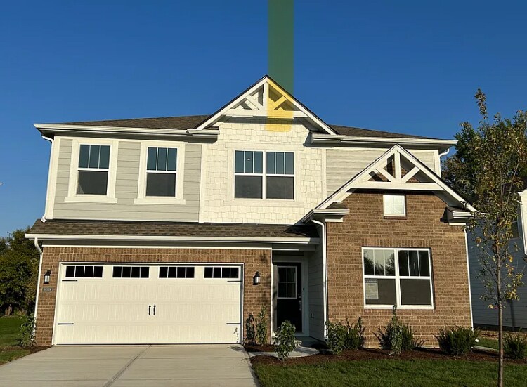 Foto principal - 19358 Bald Cypress Ct