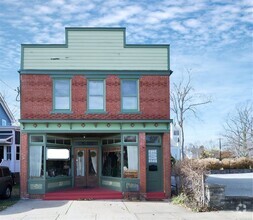 Building Photo - 513 5th St